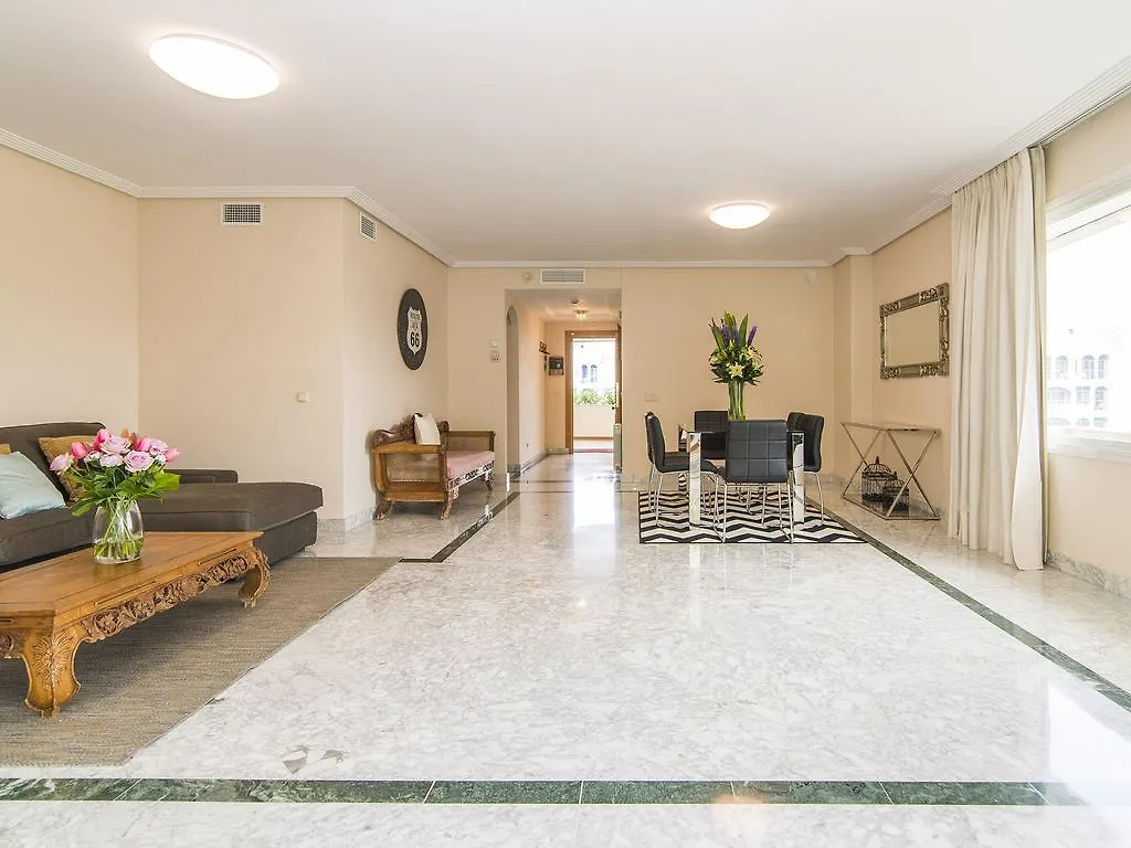 Urban Shopping Banus Apartment Marbella
